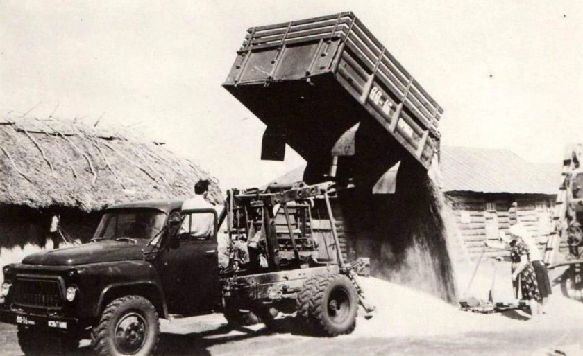 САЗ Саранский завод автосамосвалов