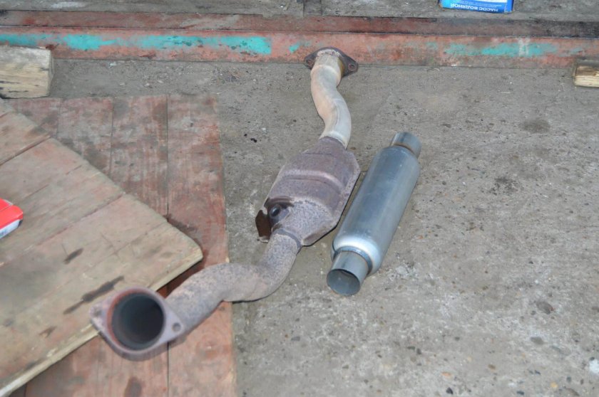 Глушитель Пежо 406 1.8 16v