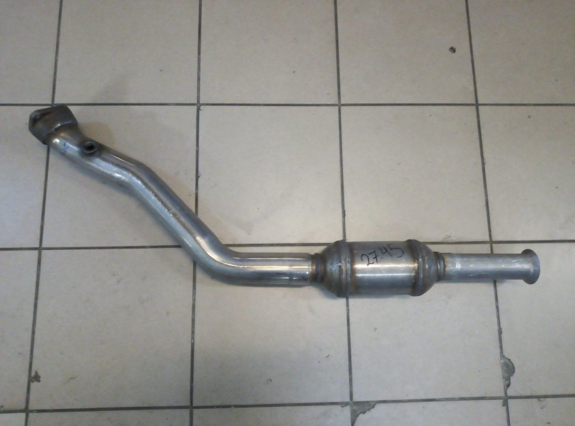 Приёмная труба Пежо 406