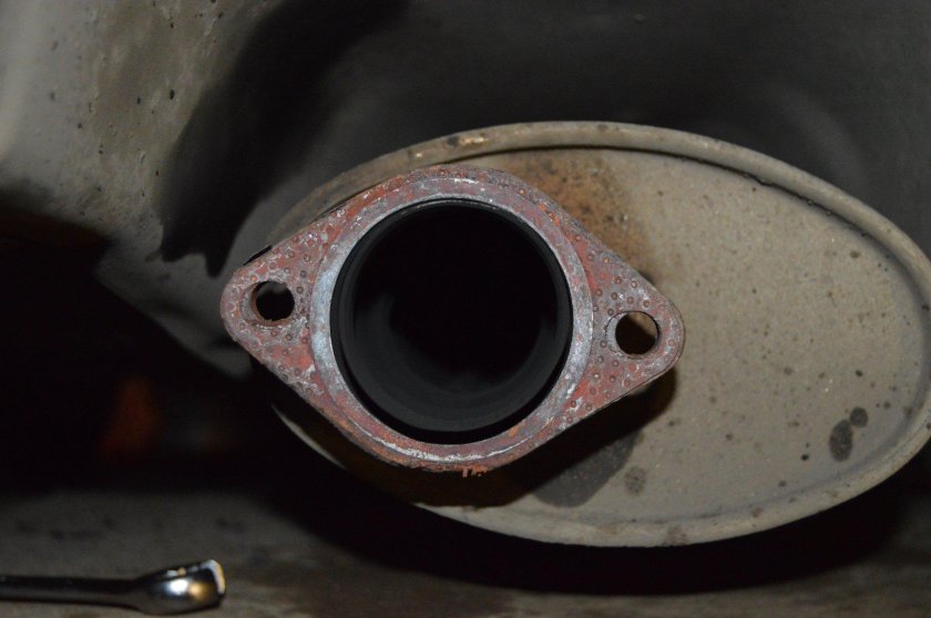 Катализатор Пежо 407 1.8 бензин