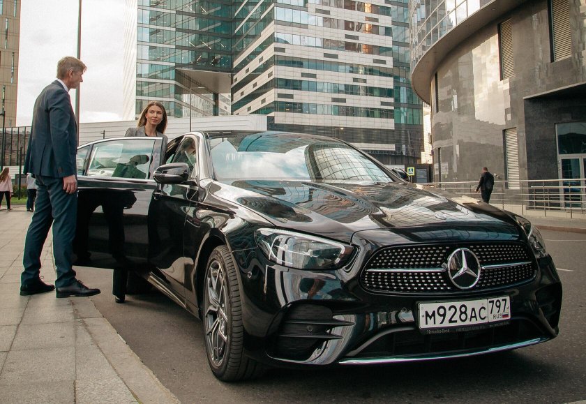 Такси бизнес класс Москва