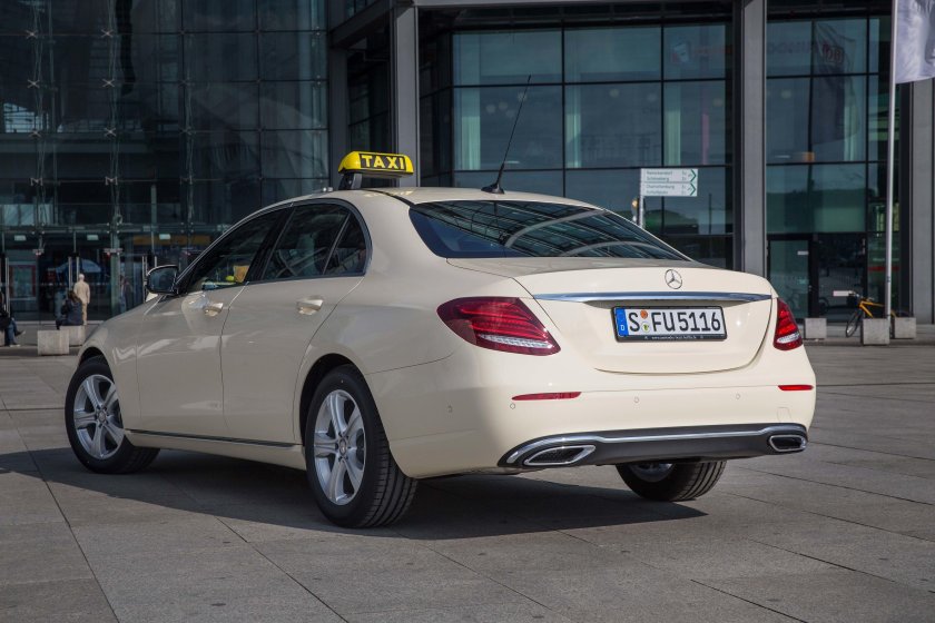 Мерседес e200