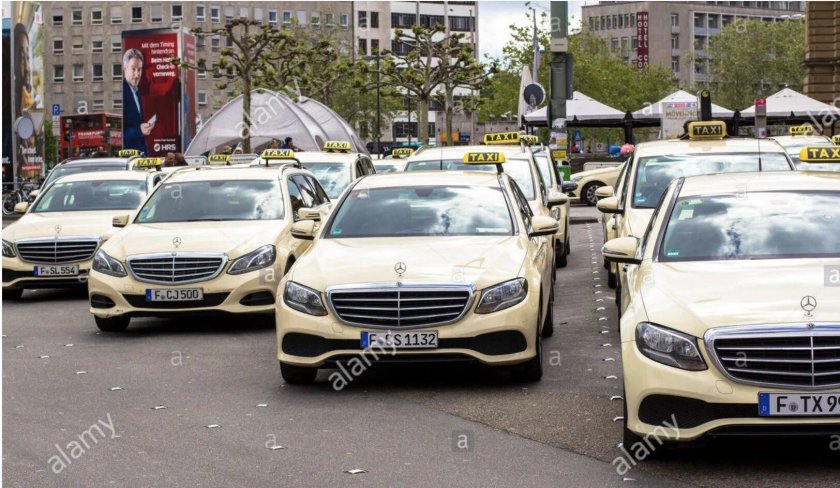 Мерседес такси Германия