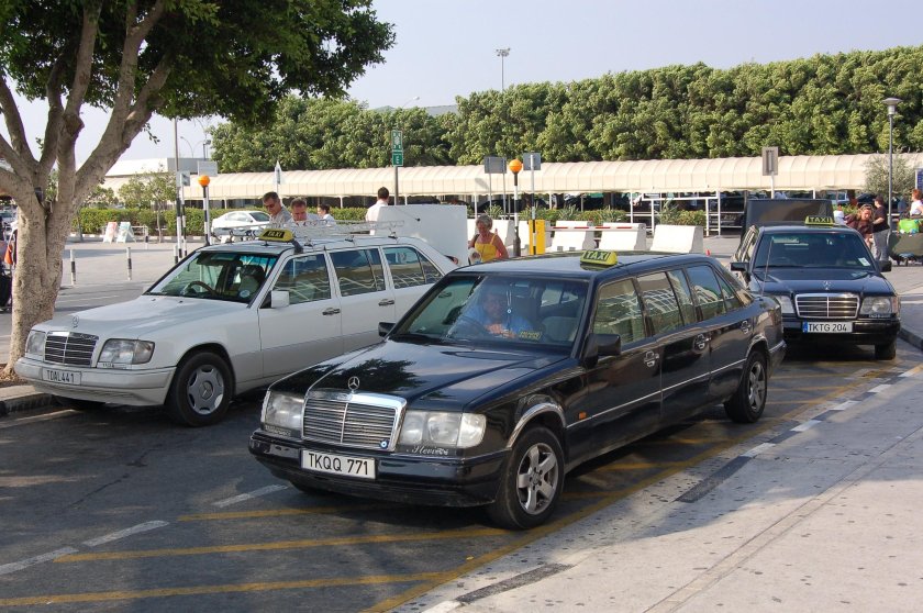 Мерседес 6 дверей