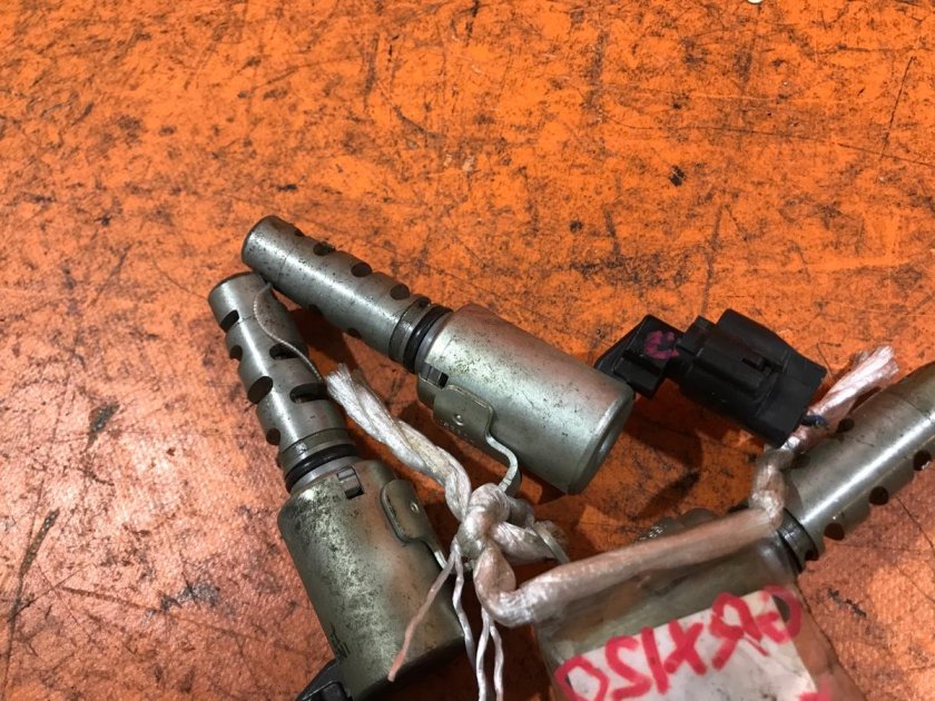 Клапан VVTI 4grfse комплект