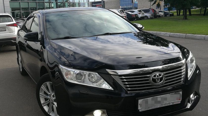 Камри 40 Элеганс плюс