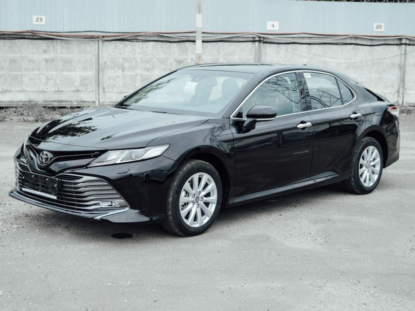 Toyota Camry Элеганс Safety 2.5