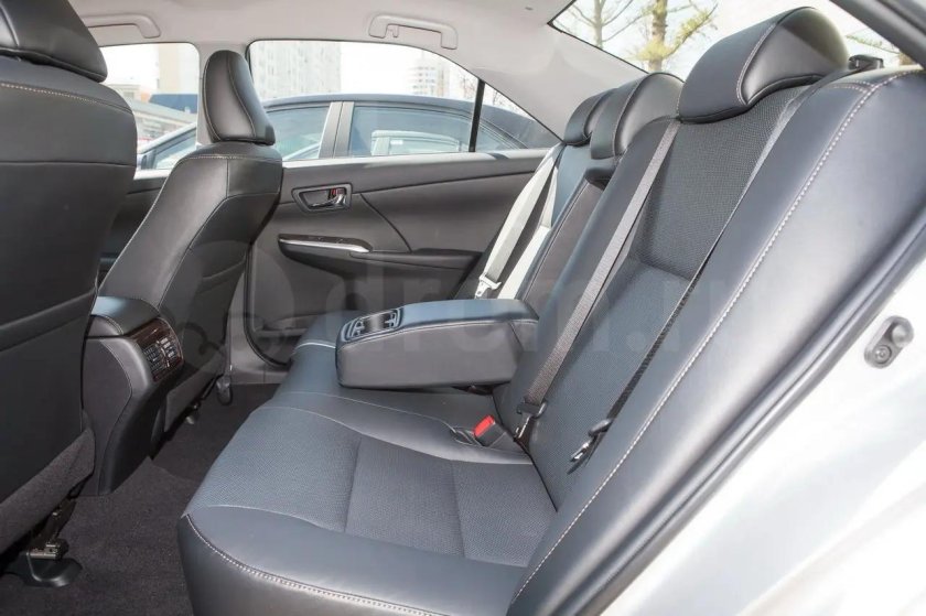 Камри 40 Элеганс плюс