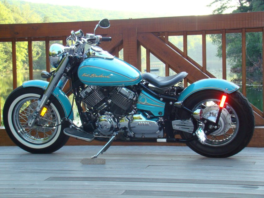 Yamaha XVS 1100 Bobber