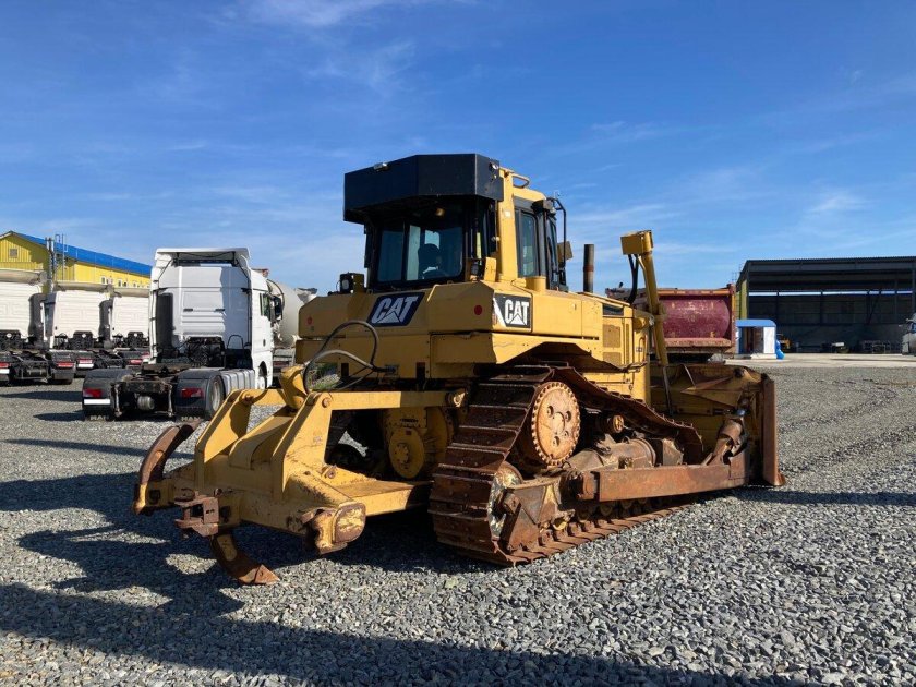 Бульдозер caterpillar