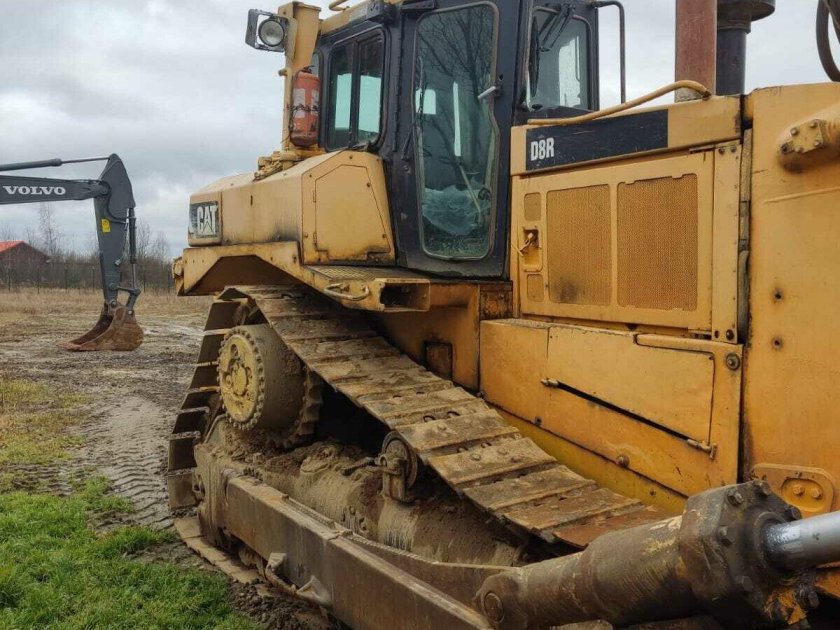 Бульдозер caterpillar d5r2
