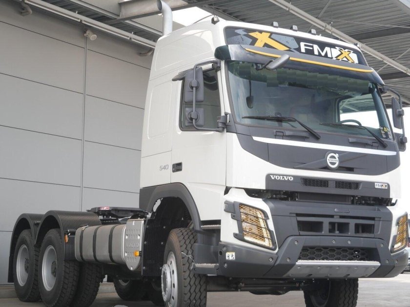 Вольво FMX 6x6
