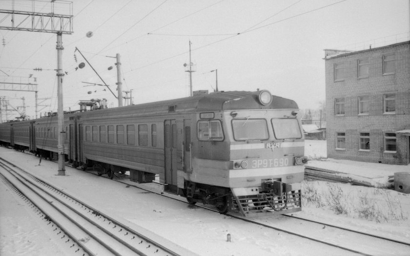 Эр6 электропоезд