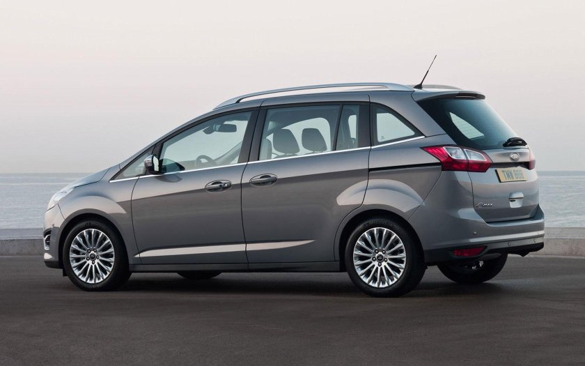 Ford Grand c Max 2011