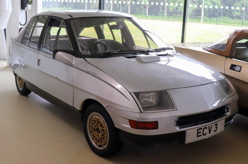 Автомобиль охта