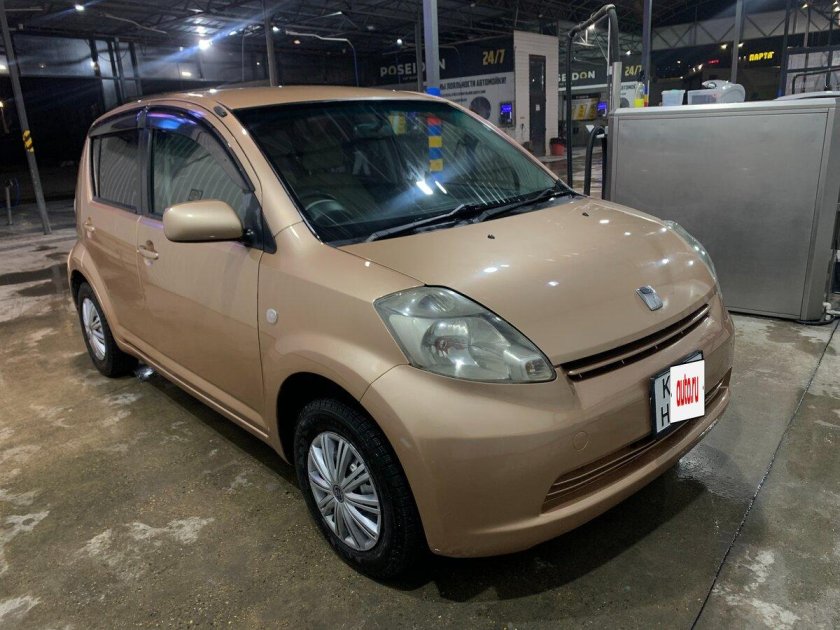 Toyota passo 2004