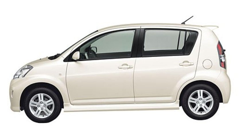 Daihatsu Sirion m300