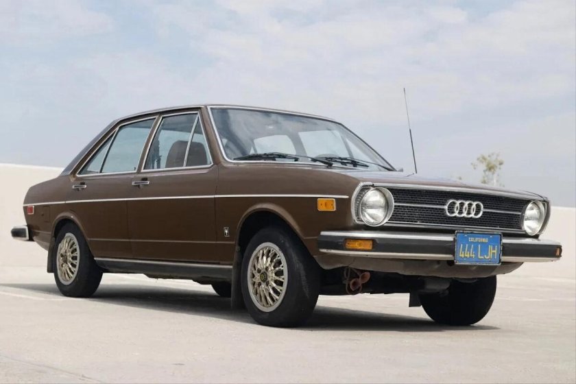 Audi 100 c1