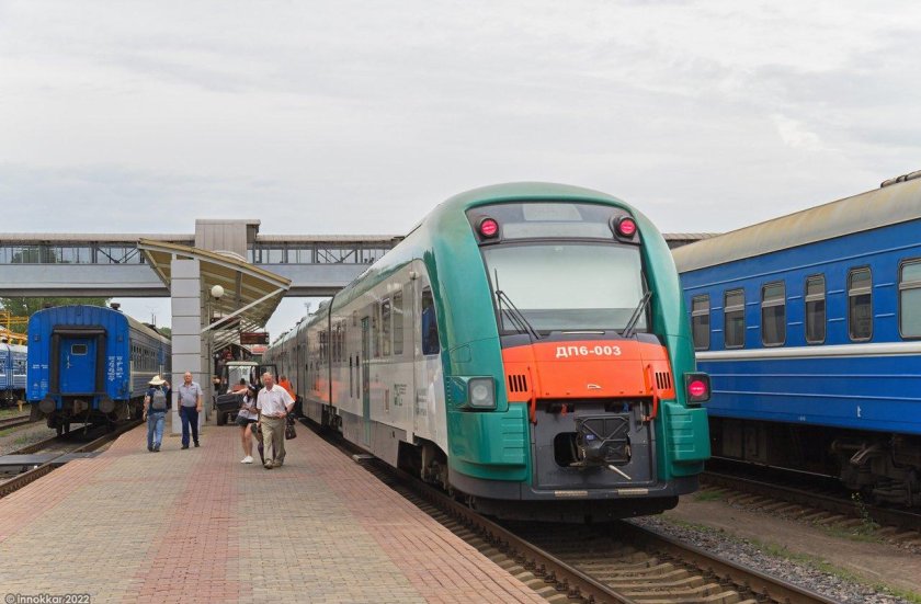 ДП (дизель-поезд, шестивагонный)