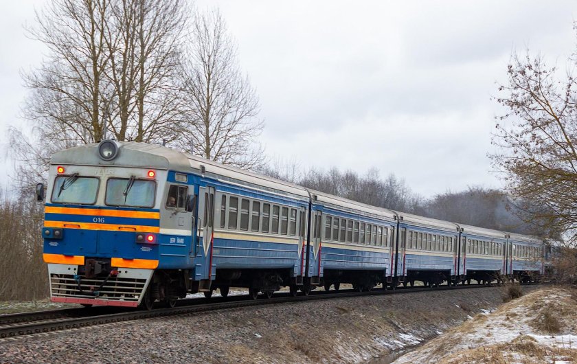 Ддб1 дизель-поезд