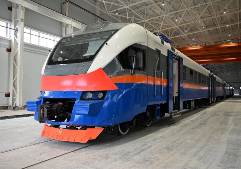 Электропоезд эп 3 д