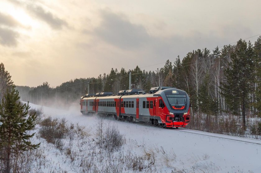 Трехвагонный поезд