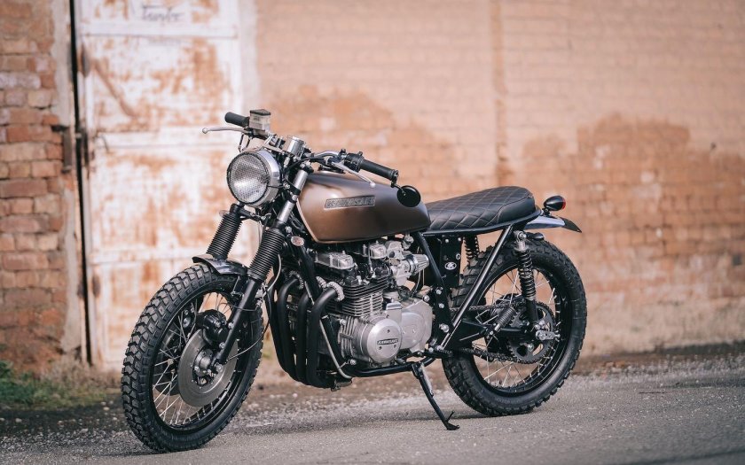 Мотоцикл Урал кафе рейсер