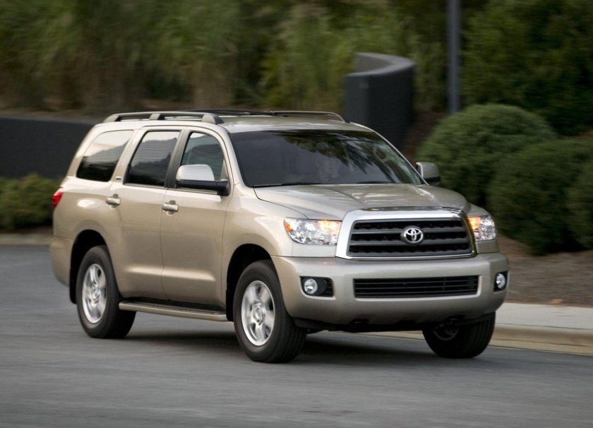 Тойота Секвойя 2008