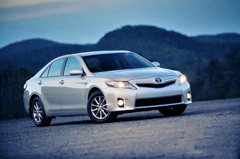Toyota Camry 2011
