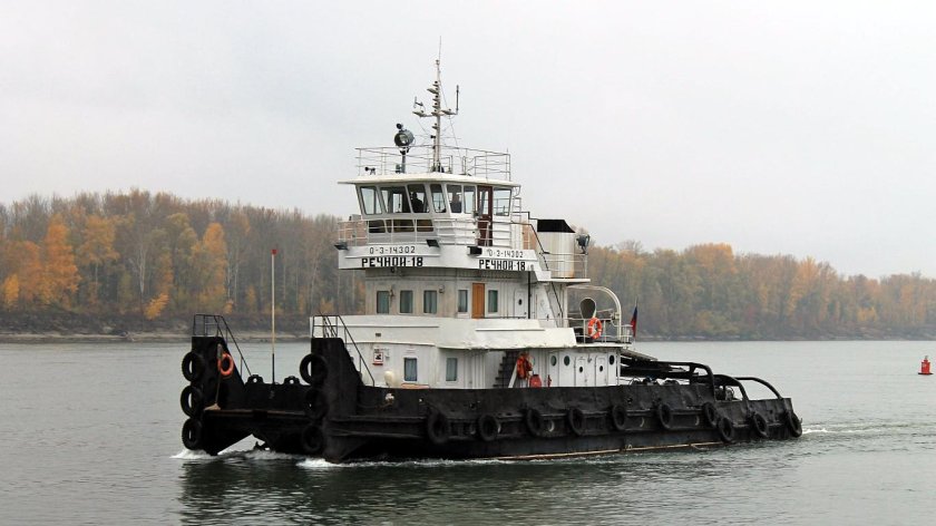 Буксир толкач 908