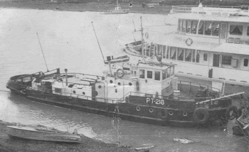 Буксир толкач 908