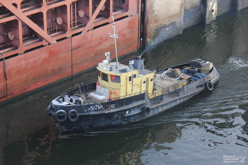 Колёсный буксир толкач 732 проект