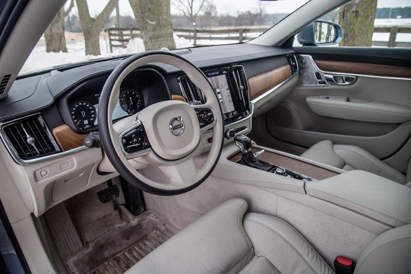 Вольво s90 салон