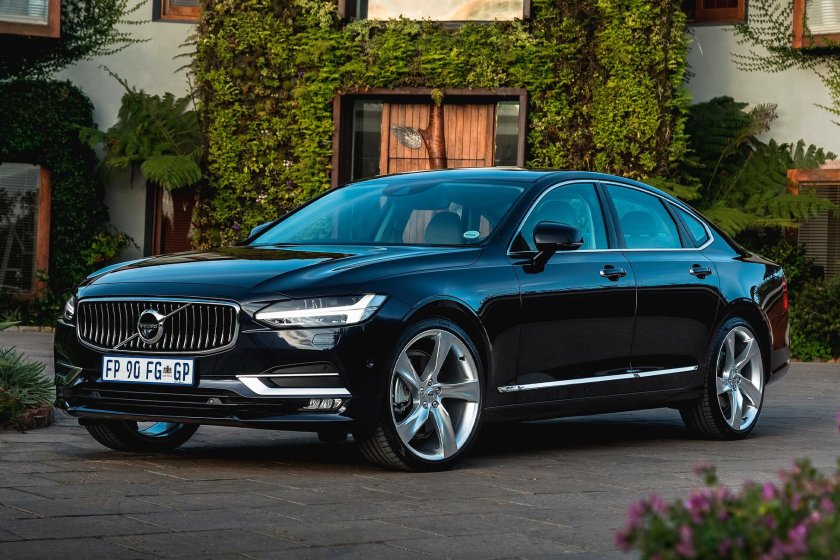 Вольво седан s90
