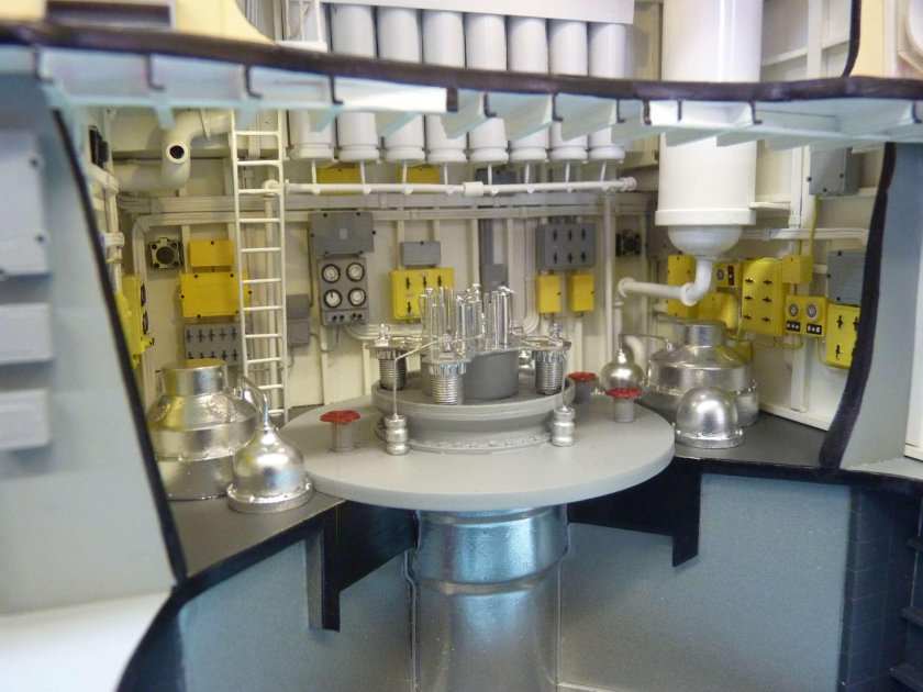 Модель атомной подводной лодки 667-а навага