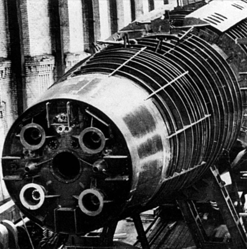 705 Лира лодка