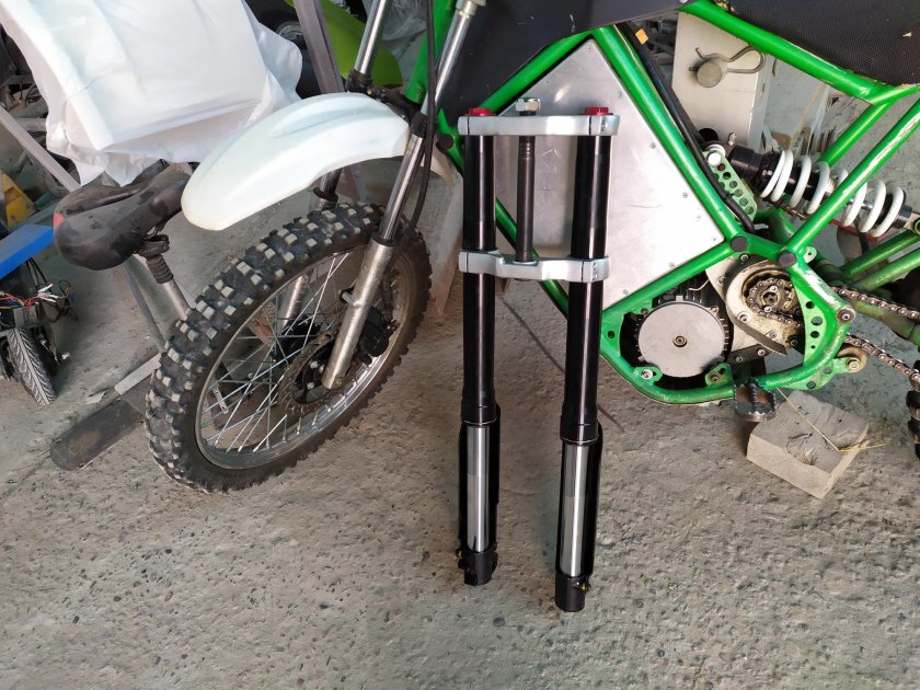 Вилка передняя ТТР 110