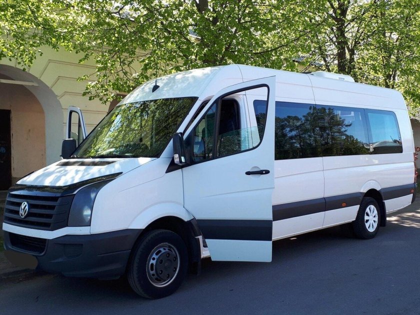 Микроавтобус фольксваген крафтер