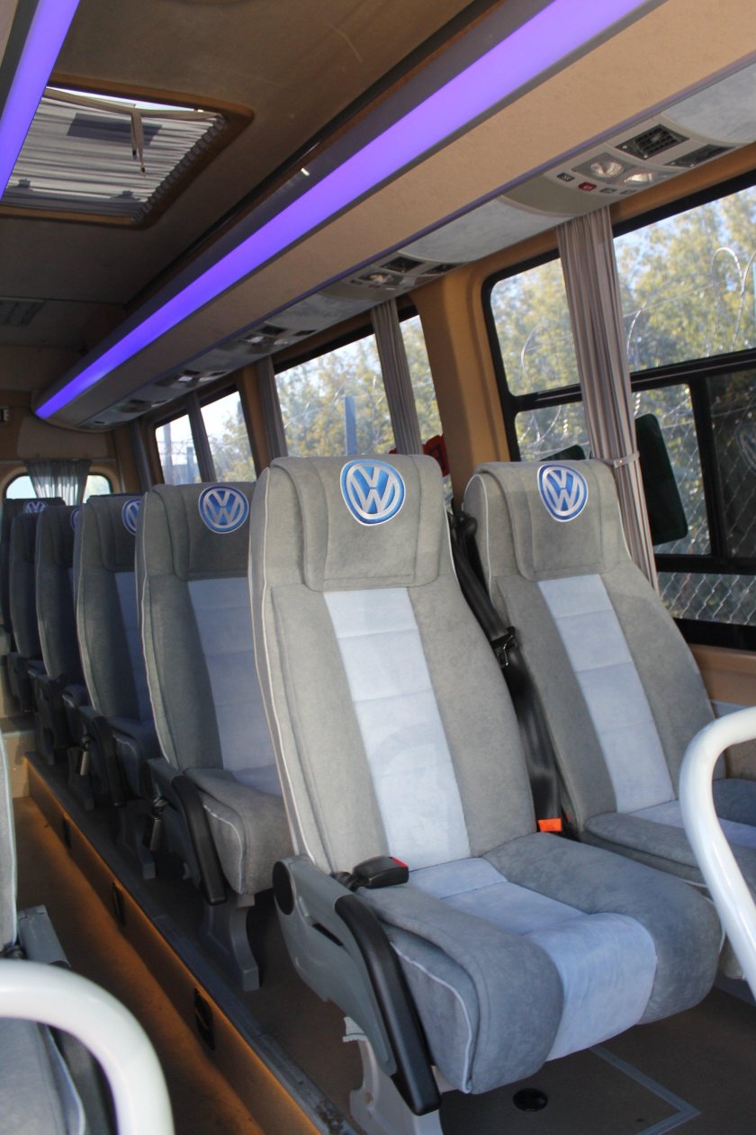 Фольксваген Крафтер пассажирский салон