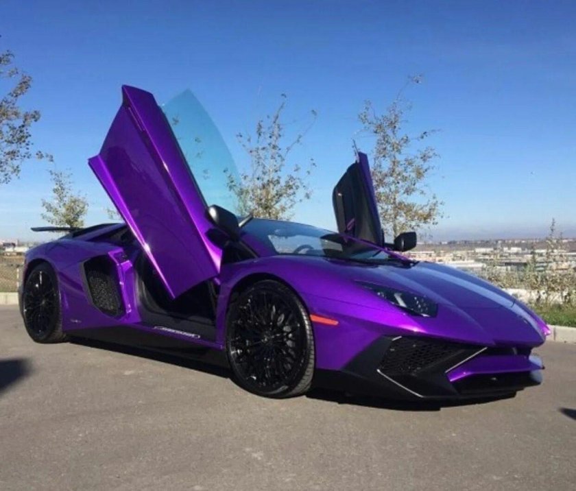 Lamborghini Aventador lp700-4 фиолетовый