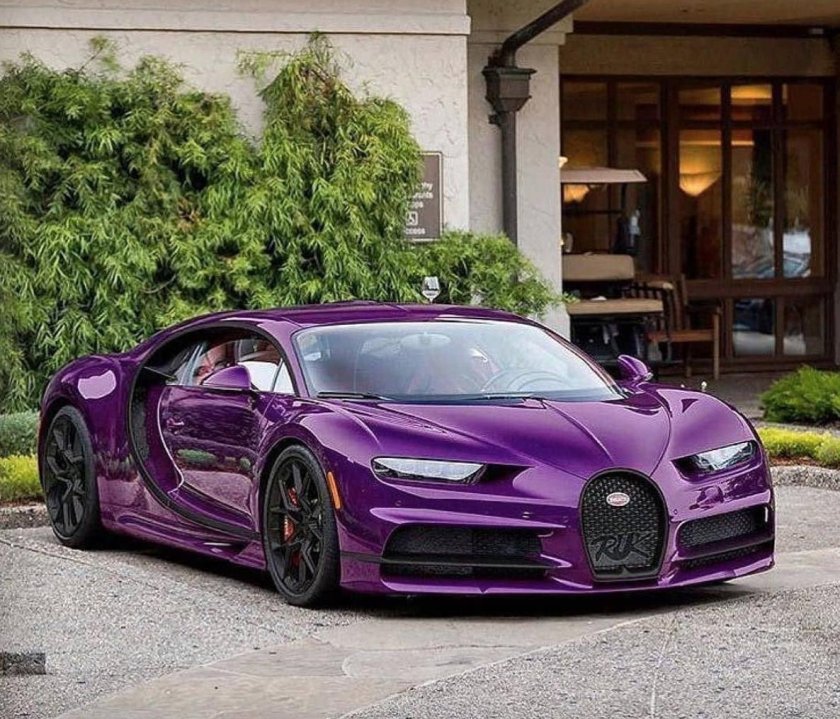 Бугатти ЧИРОН розовая