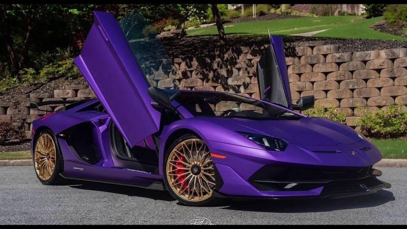 Lamborghini Aventador lp700-4 фиолетовый