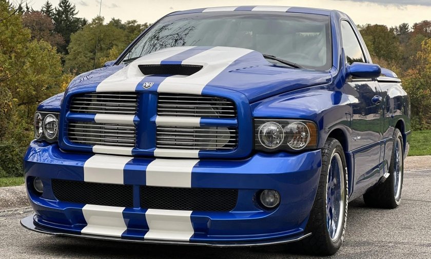 2004 dodge ram srt 10