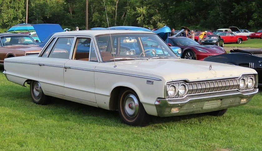 Chrysler new yorker 1966