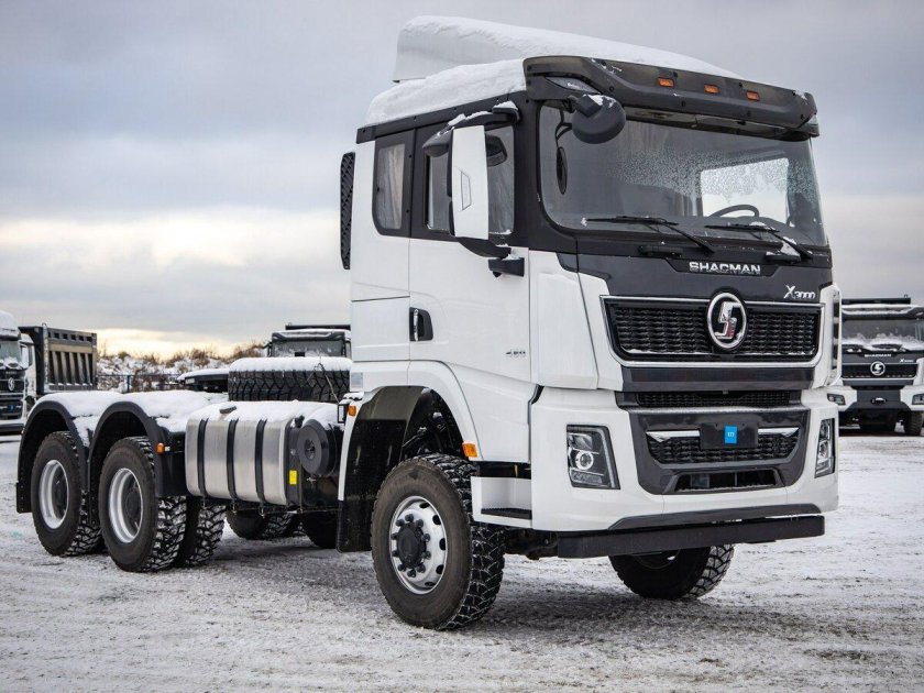 Тягач shacman