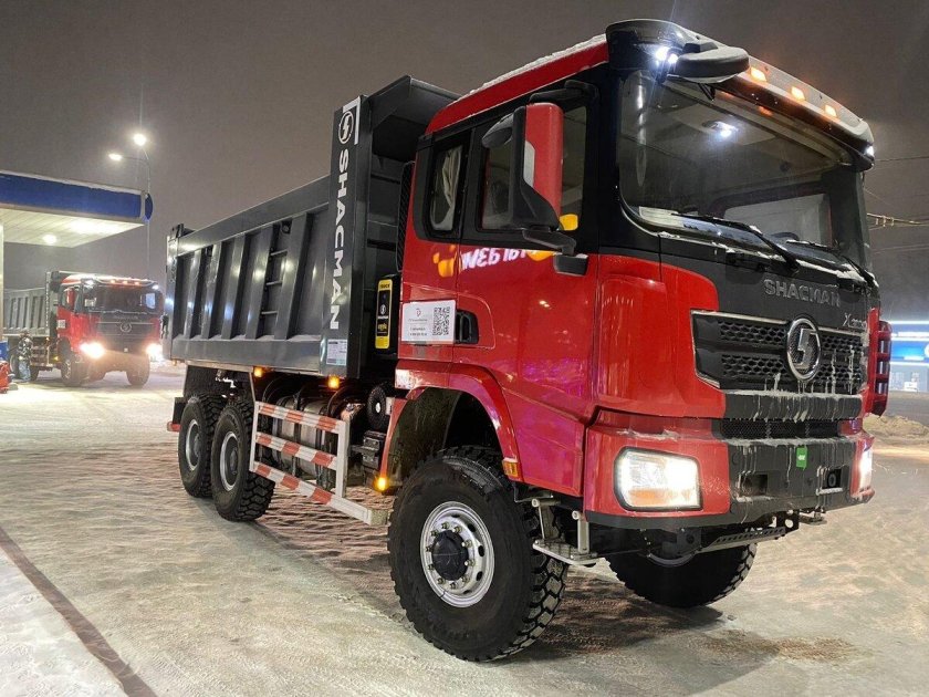 Shacman x3000 6x6 самосвал