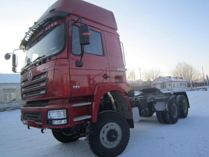 Шахман тягач 6х6