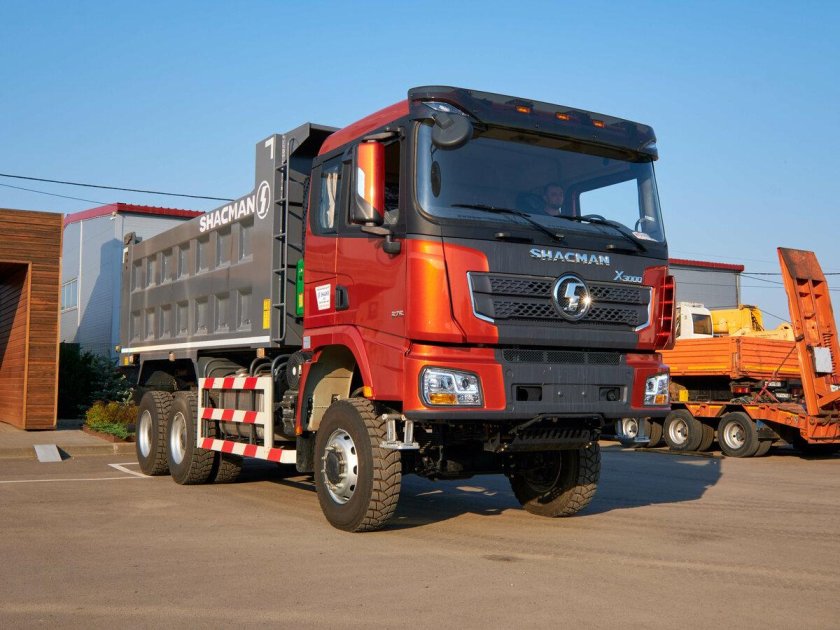 Shacman x3000 6x6 самосвал