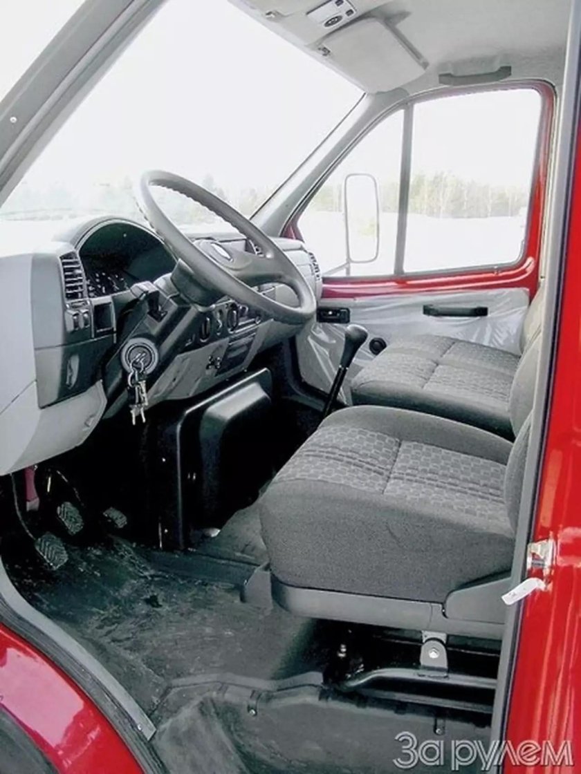 ГАЗ 3310 салон