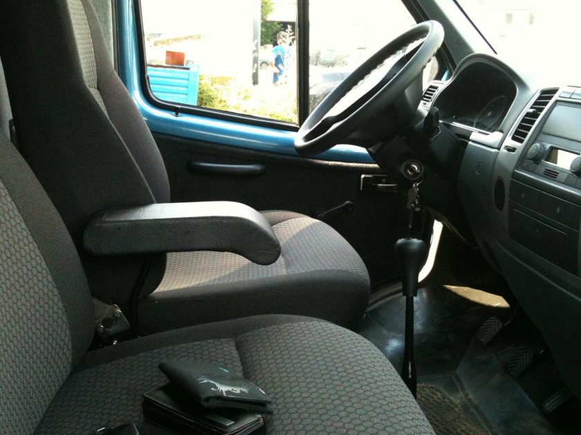 Подлокотник Газель 2705